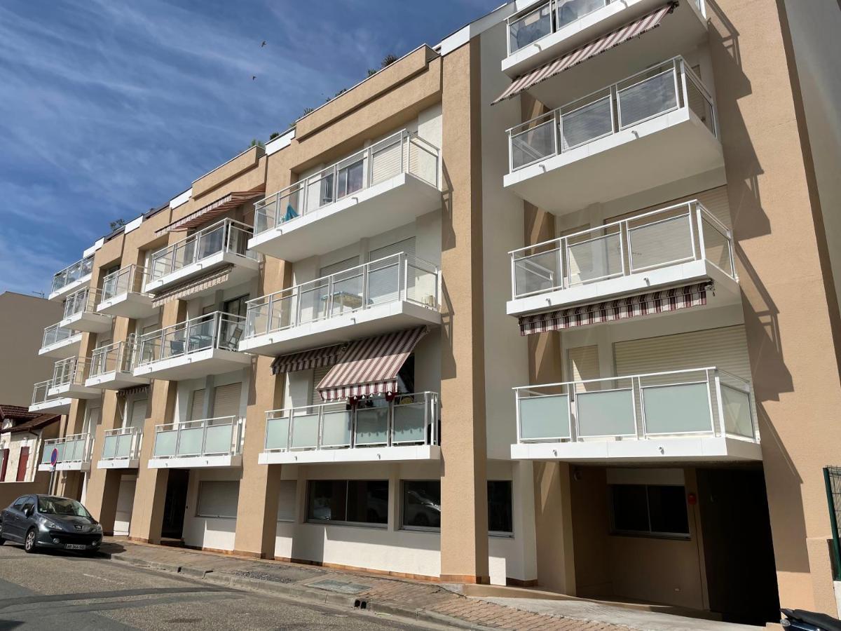 ארסשון Studio En Centre Ville, Place De Parking Privee מראה חיצוני תמונה